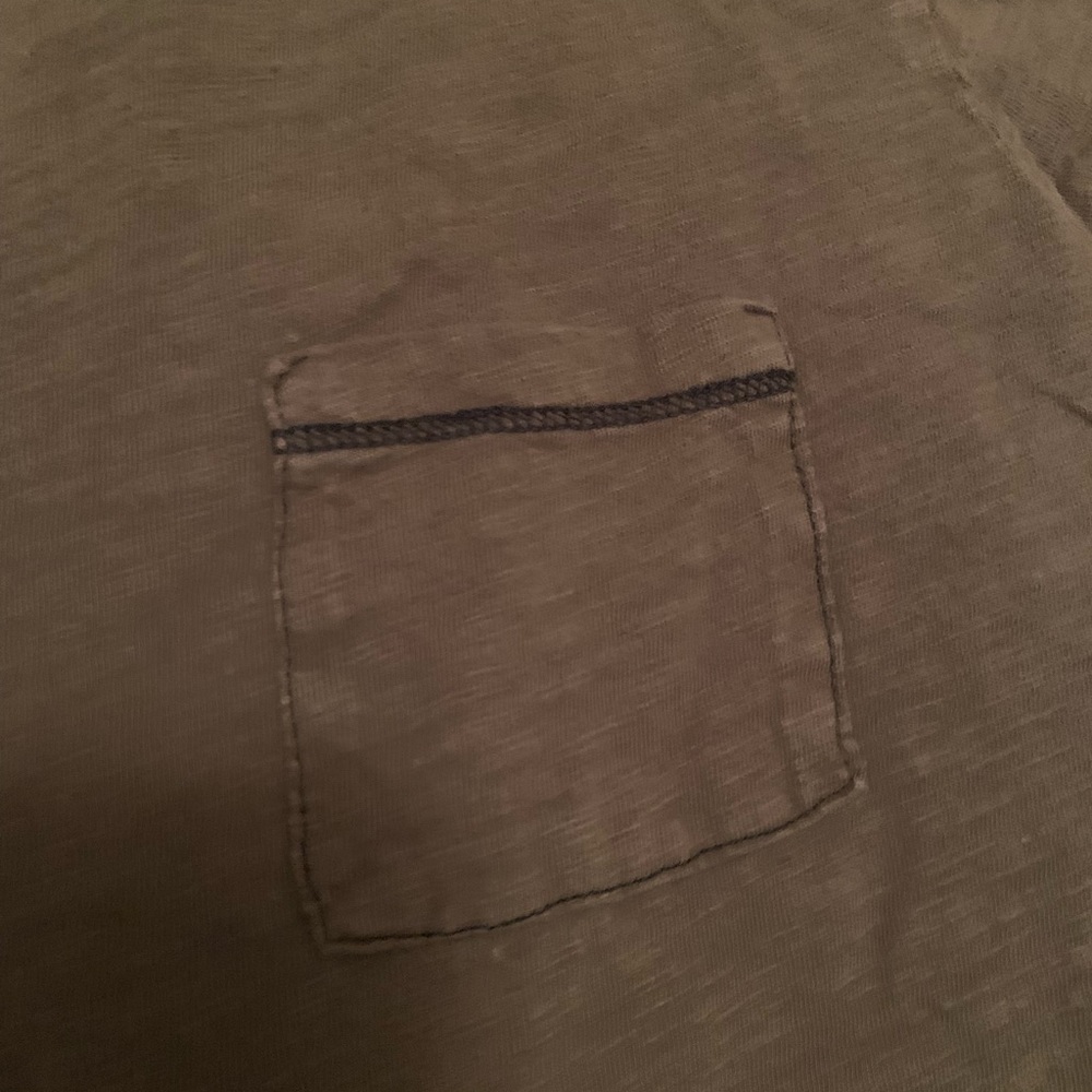 Truly Madly Deeply Dark Olive Green short sleeve tee black stitching pocket L - Picture 3 of 6